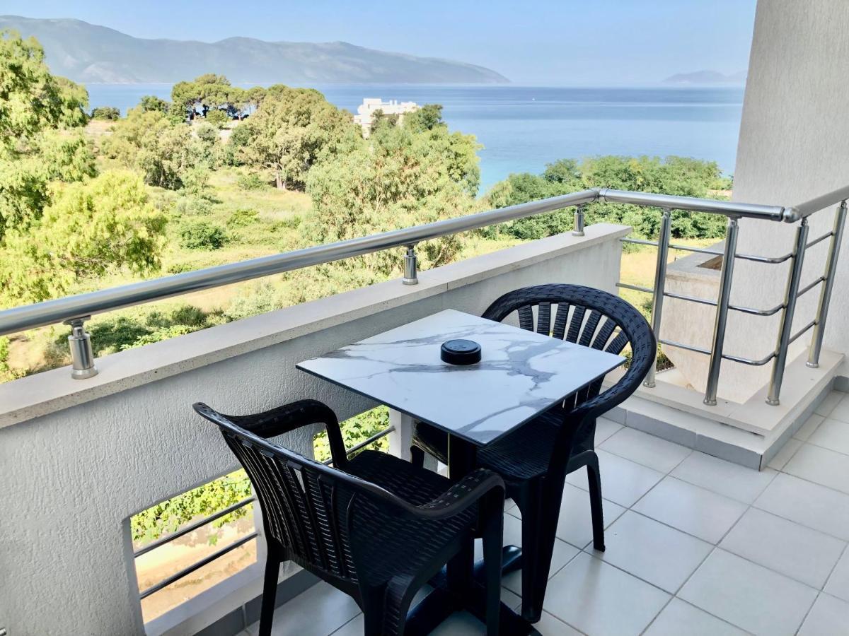Appartamento Con Vista Mare Vlorë Exteriör bild