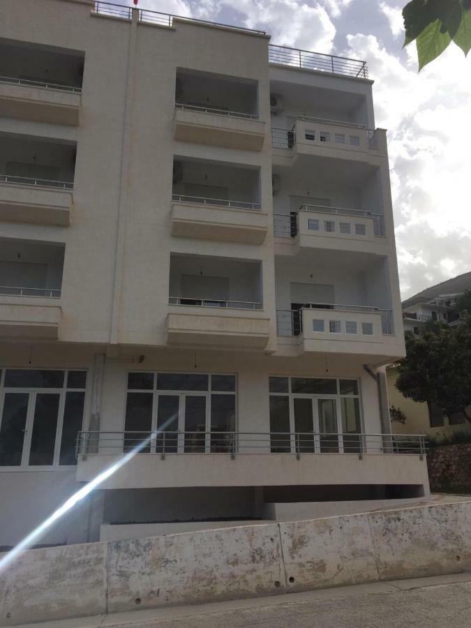 Appartamento Con Vista Mare Vlorë Exteriör bild